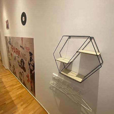 ウィーンCozy Appartm With + Airport/City Center Connectionアパートメント エクステリア 写真